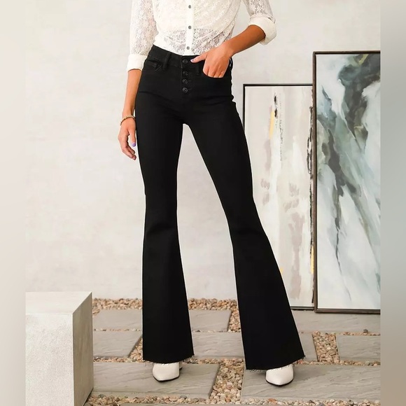 Hudson Mid-Rise Flare
Stretch Jean
BRIDGE BY GLY - Picture 6 of 11